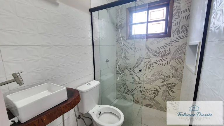Imagem Casa recém reformada no Perequê Açú