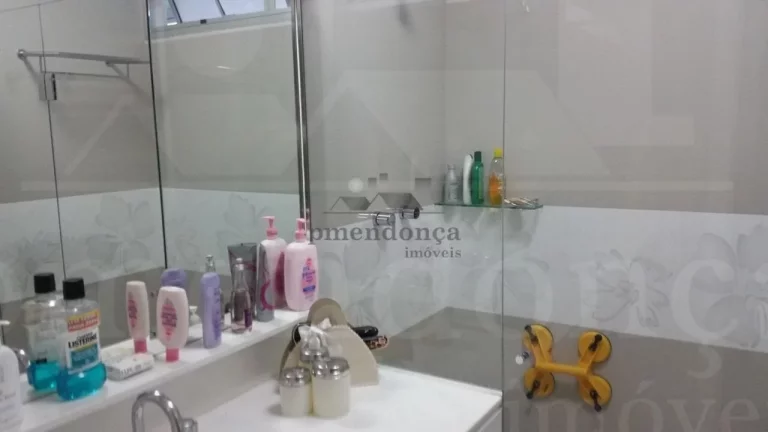 Imagem Apartamento com amplo living para 3 ambientes, varanda, lavabo, 4 dormitórios sendo 3 suítes ,01 c...