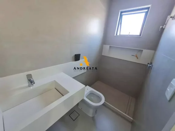 Imagem Cond. Rio Mar - Rua Ivaldo de Azambuja - Excelente casa (1º locação)