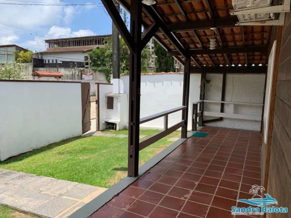 Imagem Bela casa a 250 metros da praia