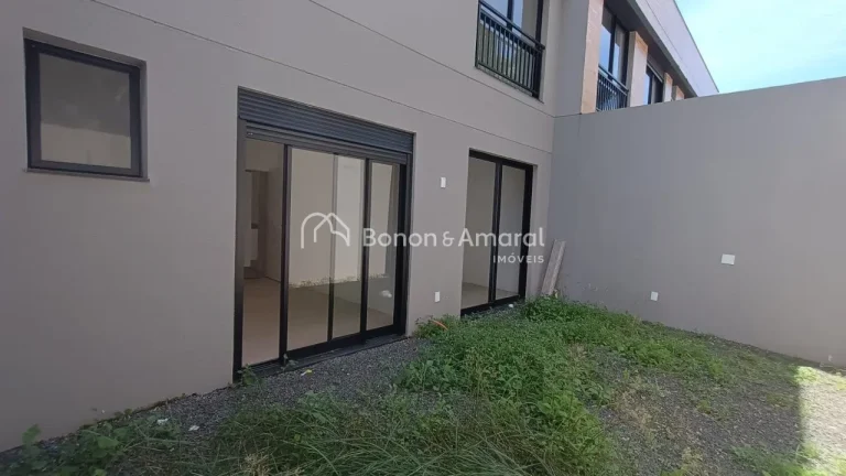 Imagem Esta casa recém construída, com 2 suítes, localizada em um condomínio completo, é a escolha per...