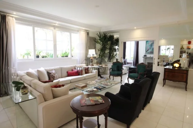 Imagem Apartamento 5 quartos, 3 suites,2 vagas, 300 m2