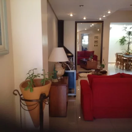 Imagem Casa à venda no bairro Tristeza - Porto Alegre/RS