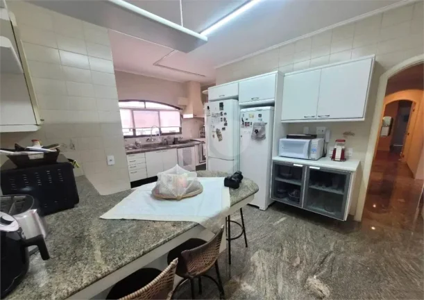 Imagem Apartamento à venda com 4 quartos, sendo 2 suítes, no condomínio Portal DE São Francisco, São Paulo - SP