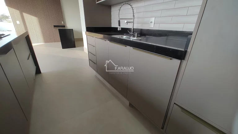 Imagem Casa em Condomínio à venda Itu em Villas do Golfe com 338m² 4 suítes, 3 vagas