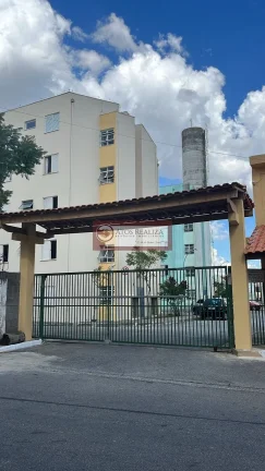 Imagem .Vendo Oportunidade no Guarapiranga. Apartamento 64m2. Com 2 Dormitorios, 1 Vaga para carro e moto, segurança 24h. Entrada Facilitada, Direto com o Proprietário, valor de super oportunidade. R$: 150K e parcelas de R$: 270,00.
