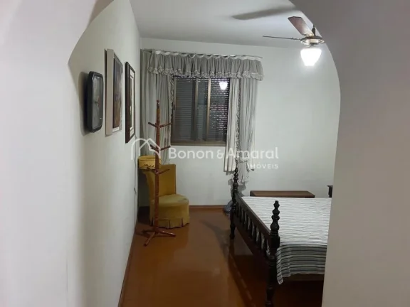 Imagem Vende-se amplo apartamento no Jardim Proença!
Com 3 quartos, sendo um suíte com closet, todos com ...