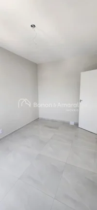 Imagem Este aconchegante apartamento de 57 m², nunca habitado, oferece uma excelente distribuição de esp...