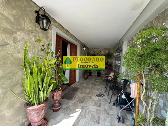 Imagem Oportunidade Imperdível: 3 casas à Venda na Martim de Sá; 2 Lotes; 720m² totais!