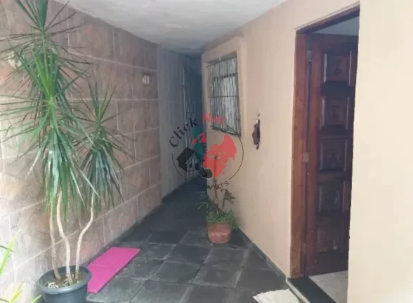 Imagem Casa Assobradada 3 dormitórios sendo 2 suítes ,Aceita permuta no ABC, Litoral ou Chácara na região de Sorocaba, bairro Vila Palmares em Santo André