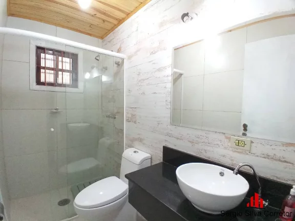 Imagem Casa a venda Com 06 Dormitórios na Região da Minalba em Campos do Jordão.