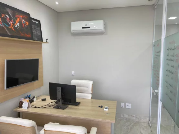 Imagem Sala Comercial Helbor Triloy 38 m² 1 Vaga de Garagem Porteira Fechada