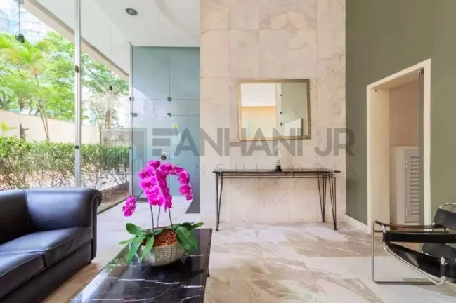 Imagem Apartamento de Alto Padrão para Locação em São Paulo-SP, Itaim Bibi: 3 Quartos, 1 Suíte, 3 Salas, 3 Banheiros, 1 Vaga de Garagem, 138m².