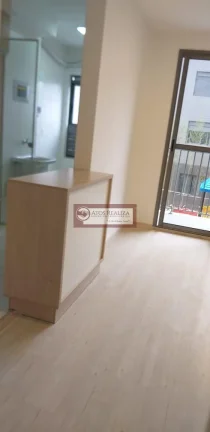 Imagem Alugue Apartamento com valor de oportunidade em Jardim marajoara. Alugo apartamento próximo ao Shppping Interlagos, com 2 dormitorios, 1 vaga, Storage no Subsolo, condomínio com piscina, Academia, churrasqueira, oportunidade de locação. R$ 2.000, Condomín