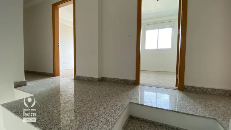 Imagem Cobertura com 180 m². 4 quartos sendo 2 suítes, 2 vagas de garagem à venda por R$ 1.450.000 - Bigorrilho - Curitiba/PR