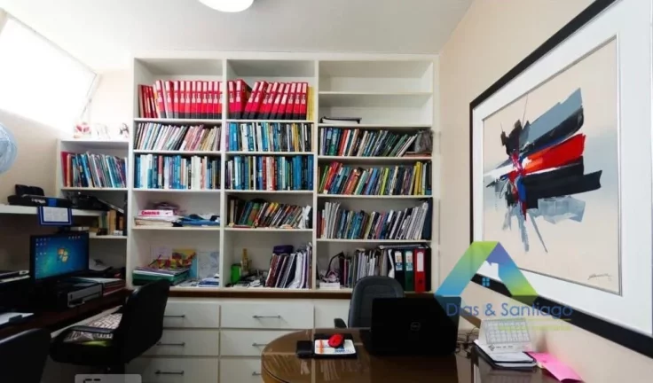 Imagem CERQUEIRA CESAR Apartamento 238M², 4 dormitórios, 2 vagas, a 3 minutos da estação do metro Consolação ótima localização e valor !!!
