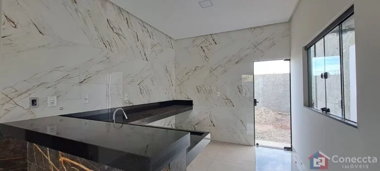 Imagem Casa à Venda no Bairro Afonso Queiroz – 2 Quartos, Quintal Amplo e Acabamento Premium – Patos de Minas por R$ 420 Mil