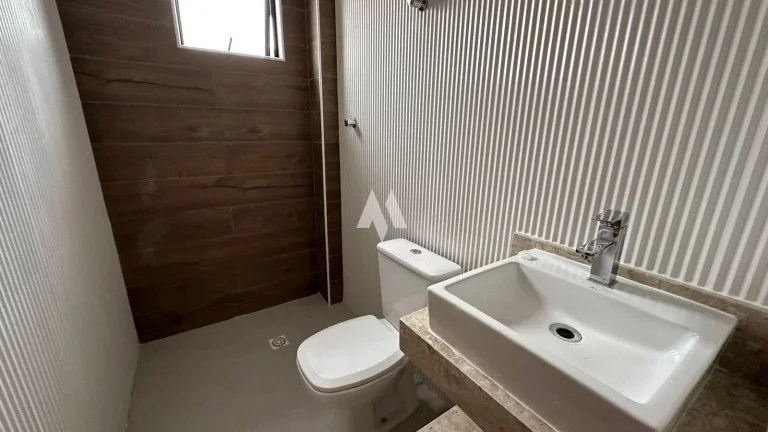 Imagem Sobrado à venda com 3 dormitórios, piscina e churrasqueira na Vila Belmiro em Santos/SP