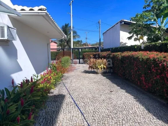 Imagem Mansão com deck para canal navegável, Ogiva - Cabo Frio