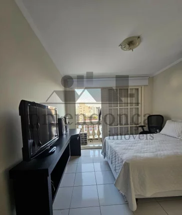 Imagem Apartamento na Av Higienópolis em frente ao shopping com 128m².