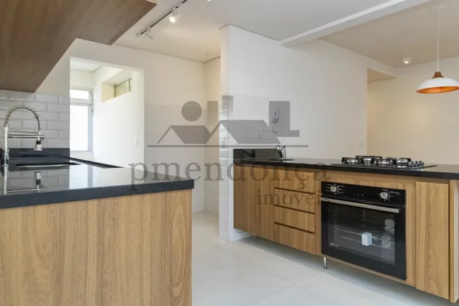 Imagem Excelente apartamento reformado no Itaim Bibi, com 130m² pronto para morar!