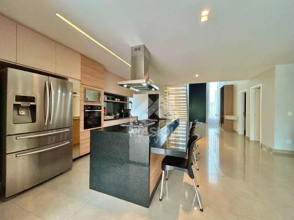 Imagem Luxuosa casa no Jardins Veneza