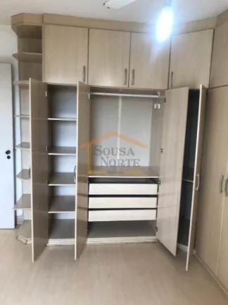 Imagem Apartamento com 3 dormitórios, sendo 1 de empregada e 2 com armários planejados, sala ampla para 2...