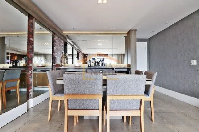Imagem Apartamento altão padrão, 3 dormitórios, sendo 3 suítes com armários, living para 3 ambientes, ...