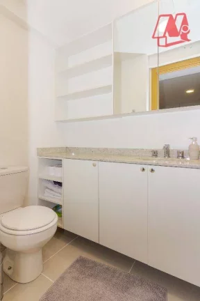 Imagem No bairro Farroupilha, 3 dormitórios, vaga e infraestrutura