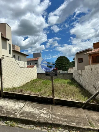 Terreno a venda em Amparo no centro