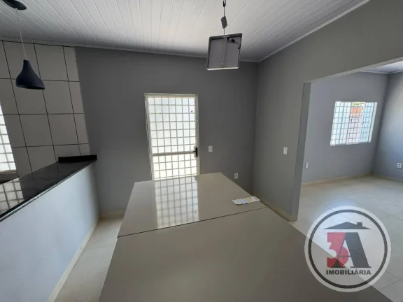 Imagem Casa nova com piscina no Grenville