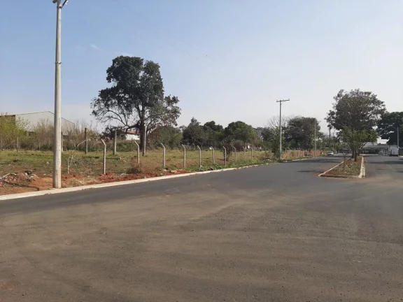 Imagem ÁREA URBANA EM BAIRRO - PARQUE RESIDENCIAL REGINA - MATÃO EM SUMARÉ