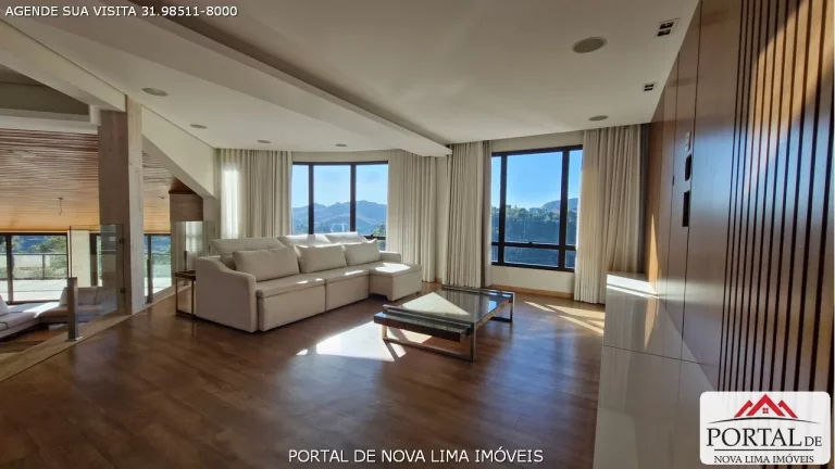 Imagem Casa a venda no Vila del Rey em Nova Lima. Casa com vista para a mata e para o condomínio Vale dos Cristais. Casa recebe sol da manhã