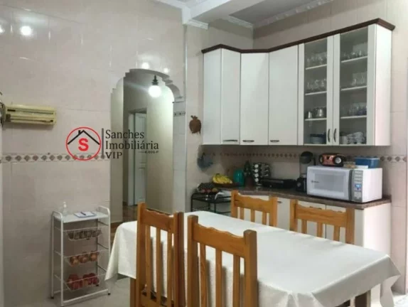 Imagem Oportunidade. Casa com 3 dormitórios para Venda - 220 m no Bairro Vila Canero / zona Leste, Fácil acesso a avenida Salim Farah Mafuf