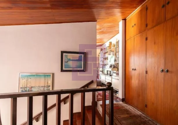 Imagem Casa Charmosa a venda em rua fechada com vista para o Joquei