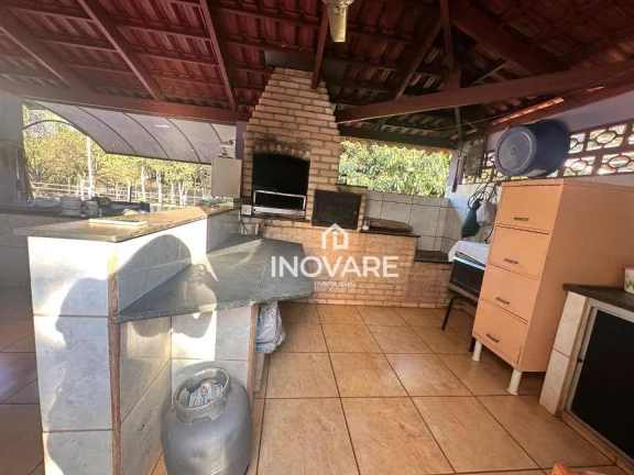 Imagem Rancho com 3 dormitórios à venda, 320000 m² por R$ 550.000,00 - Zona Rural - Itumbiara/GO