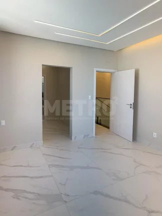 Imagem Casa à venda no Buona Vita, 4 quartos sendo 03 suítes, piscina, Petrolina