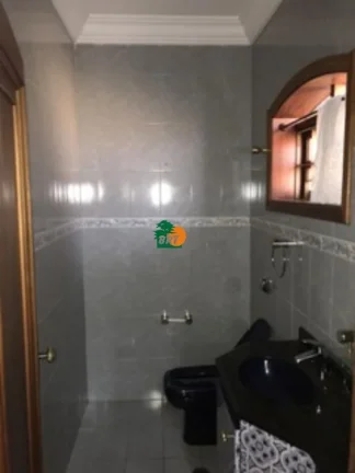 Imagem Casa para Venda em São Roque, Jardim Flórida, 5 dormitórios, 1 suíte, 2 banheiros, 6 vagas