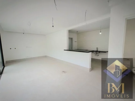 Imagem Belíssima casa assobradada em condomínio fechado