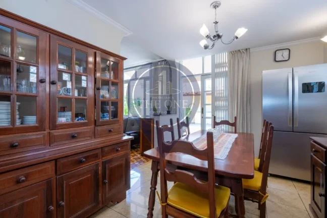 Imagem Venda de Casa no Planalto Paulista, São Paulo-SP: 4 quartos, 2 salas, 4 banheiros, 6 vagas, 375m² de área!