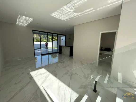 Imagem Casa em Condomínio com 03 suíte à Venda no Jardim Ermida - Jundiaí/SP