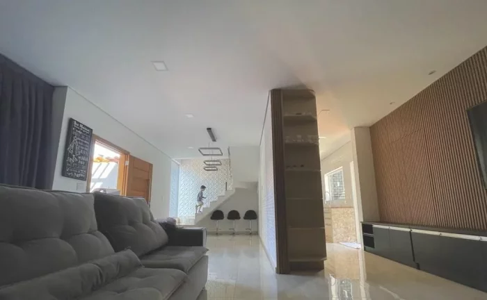 Imagem Sobrado com 3 dormitórios à venda, 123 m² por R$ 1.010.000,00 - Vila Nova Aparecida - Mogi das Cruzes/SP