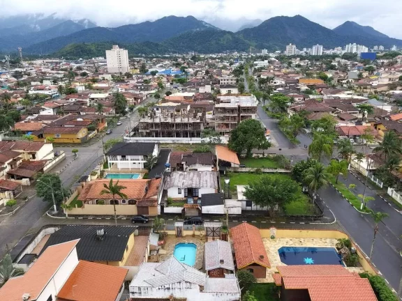 Imagem Cobertura Duplex à Venda no bairro Indaiá em Caraguatatuba