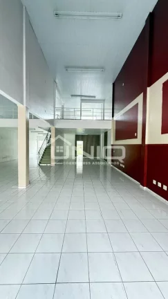 Imagem Sala Comercial com Mezanino na Tocantins - Centro