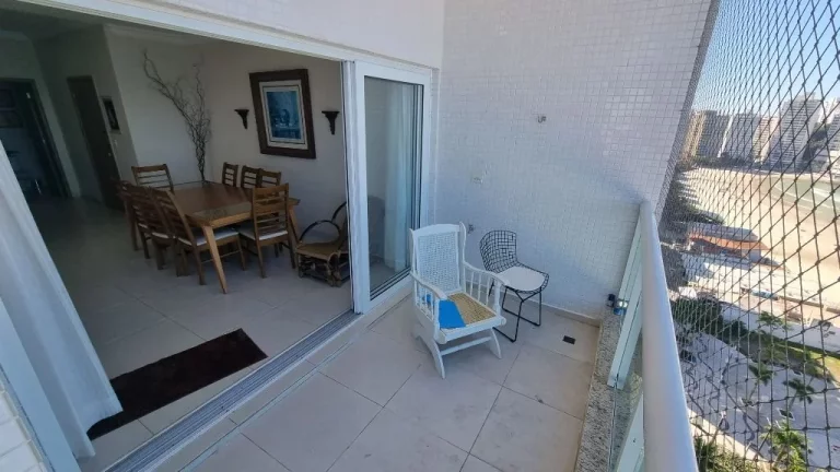 Imagem Apartamento com 3 dormitórios à venda, 150 m² - Pitangueiras - Guarujá/SP