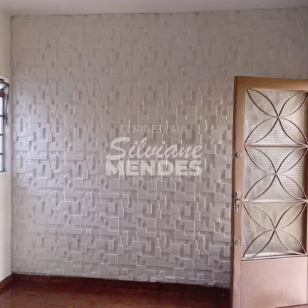 Imagem Excelente ponto comercial com loja, casa 2 dorms, quintal e edícula