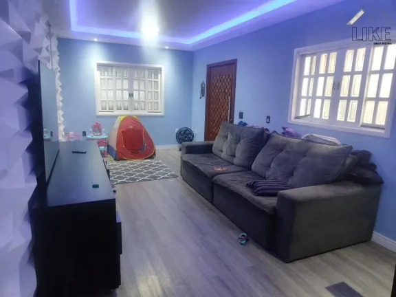 Imagem Venda Imperdível: Casa no Jardim das Indústrias com 3 Quartos e Suíte!"