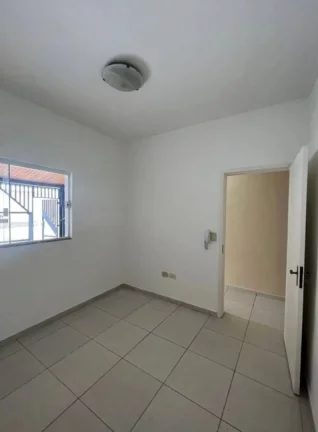 Imagem Casa com 2 dormitórios para alugar, 90 m² por R$ 1.890/mês - Jardim Maria Augusta - Taubaté/SP