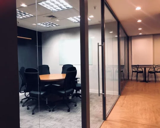 Imagem Laje Comercial com 230 m² para alugar na Rua Gomes de Carvalho - Vila Olímpia