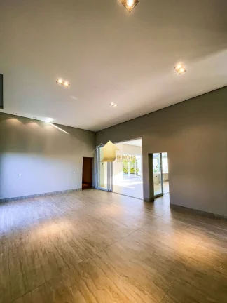 Imagem Casa 4 Suítes térrea no Condomínio Supremo Itália